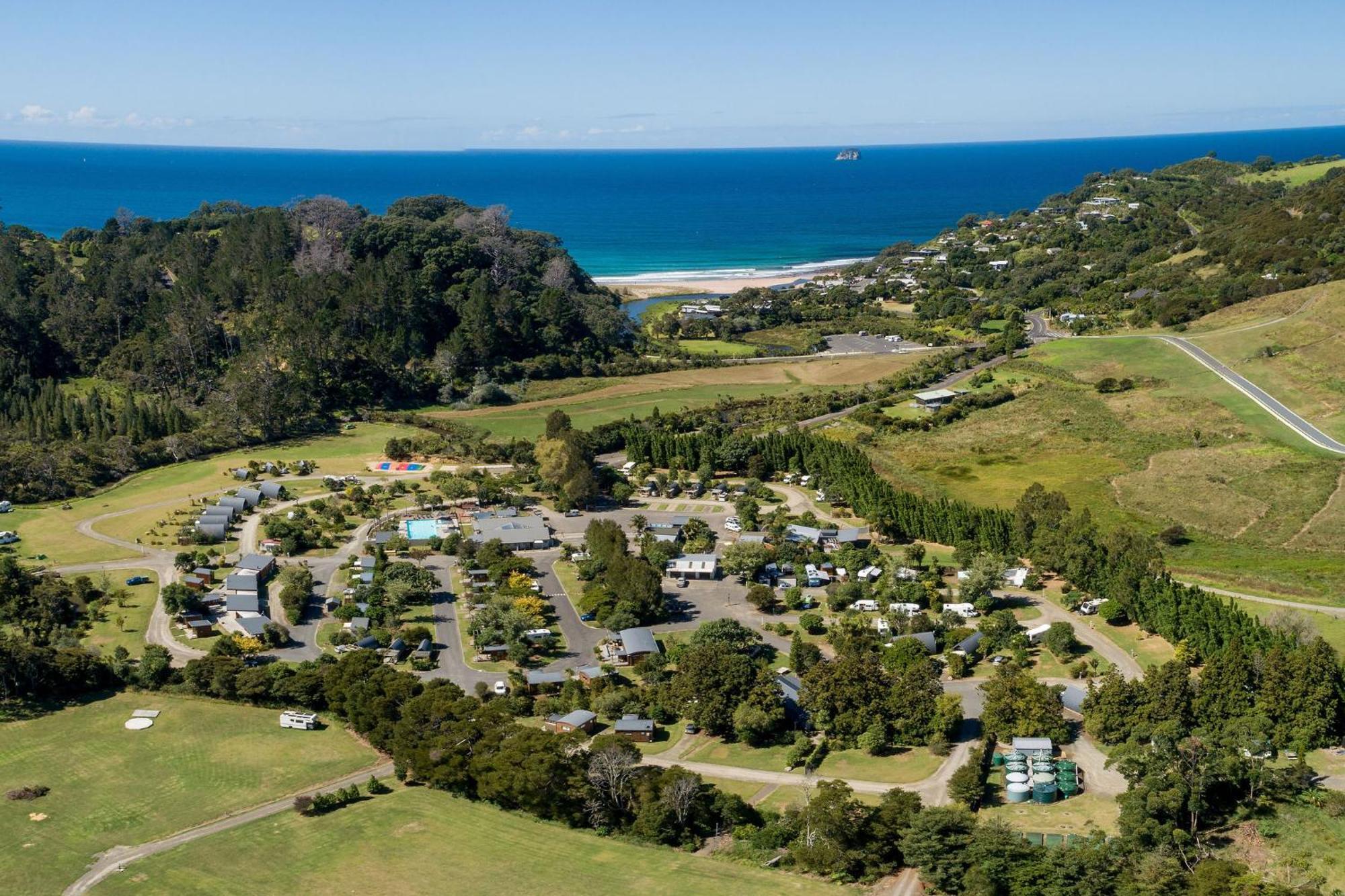 Hot Water Beach Top 10 Holiday Park Hotwater Beach Экстерьер фото